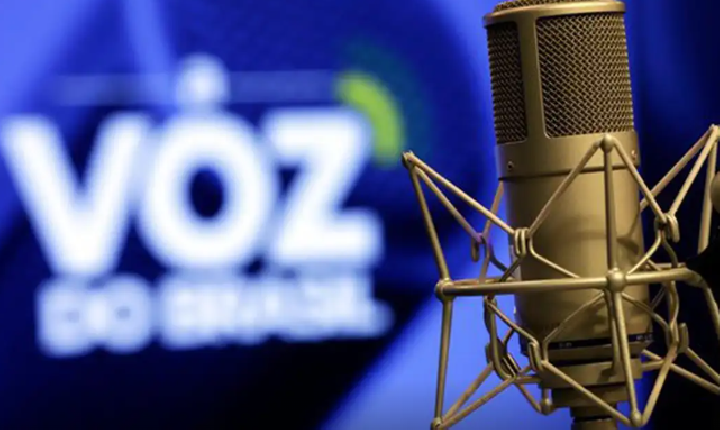 A Voz do Brasil comemora 90 anos no ar com programação especial