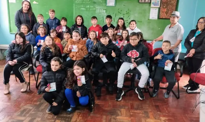 Alunos da Escola São Jorge visitam o Conselho Tutelar e aprendem sobre direitos e proteção da infância