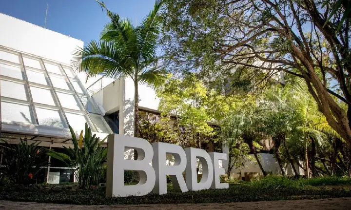 BRDE registra avanço no crédito para pequenos negócios e produtores rurais em 2025