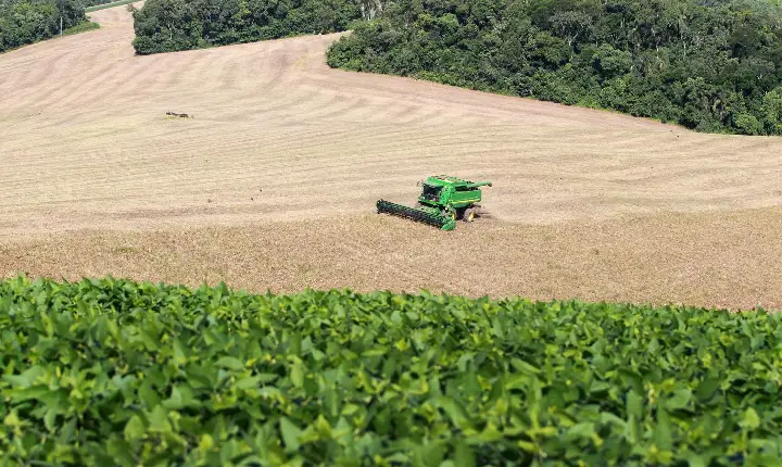 Campo mais forte: Valor Bruto de Produção da agropecuária do Paraná dobra em seis anos