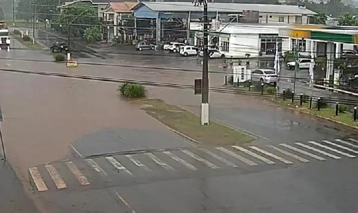 Chuva surpreende após período de estiagem e eleva níveis em São Jorge D’Oeste