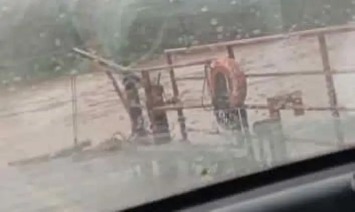 Chuvas em São Jorge D'Oeste deixam a população em alerta