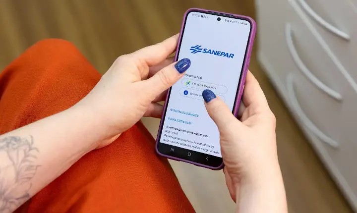 Cliente da Sanepar pode receber aviso de falta-d'água pelo celular