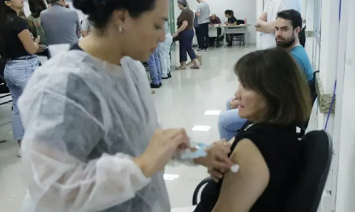 Com grande campanha, Paraná tem a 2ª maior cobertura vacinal contra a gripe do País
