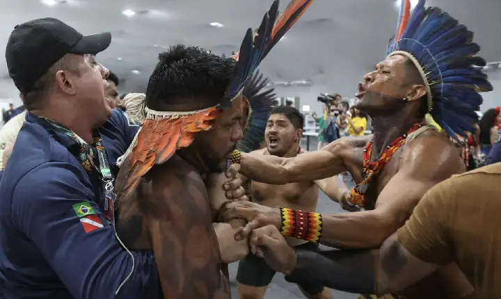 Confronto marca segunda noite da COP30 em Belém