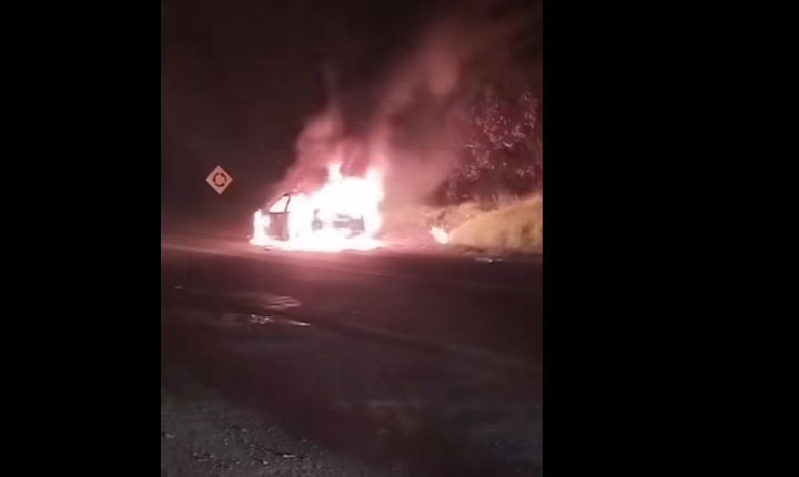 Corolla Cross é destruído por incêndio em trevo de São João