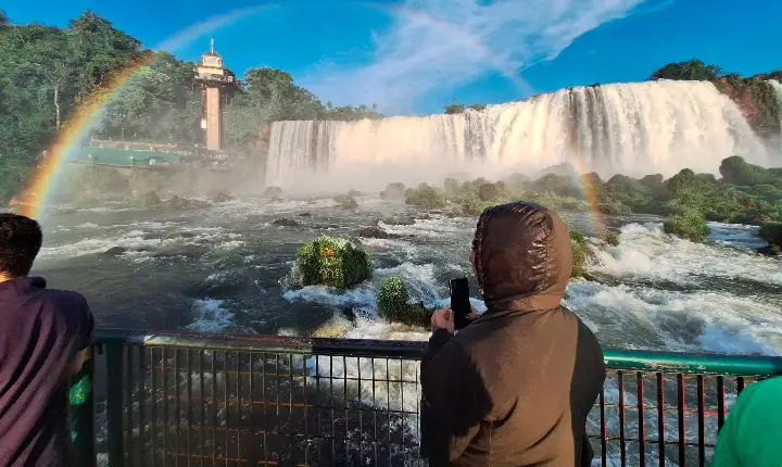 Em 2025, Foz do Iguaçu recebeu mais de 5,8 milhões de visitas em seus atrativos turísticos