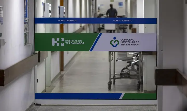 Família de paciente que recebeu polilaminina destaca estrutura e agilidade do Estado