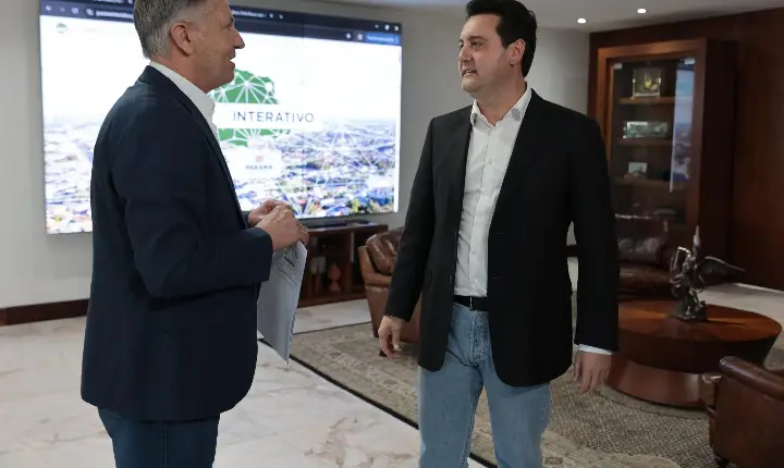 Governo do Paraná antecipa 13º salário de servidores de cidades atingidas por tornado