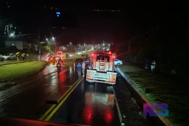 GRAVE ACIDENTE NA ENTRADA DO LOTEAMENTO BATISTELLA, EM SÃO JORGE D’OESTE COM VÍTIMA FATAL