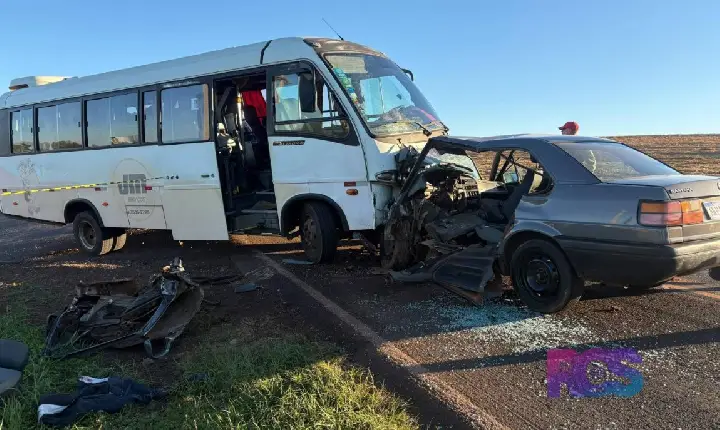 Grave colisão frontal deixa motorista ferido na PR-473, em Dois Vizinhos