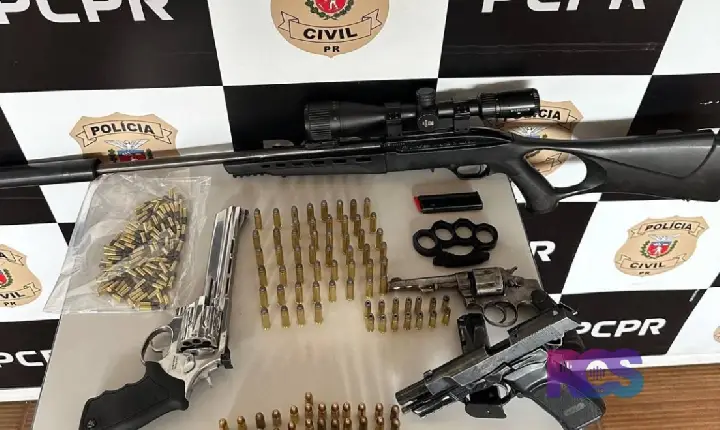 Homem é preso com armas, munições e acessórios táticos em Dois Vizinhos