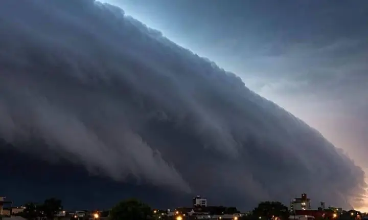 IMAGENS IMPRESSIONANTES DO TEMPORAL QUE ATINGIU O RS