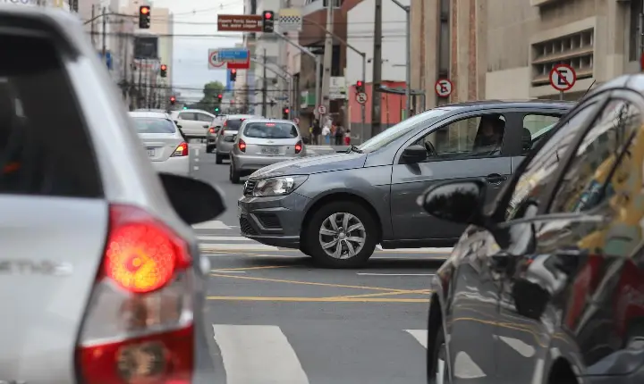 IPVA 2026: pagamento de parcelas das placas 9 e 0 encerra nesta sexta-feira