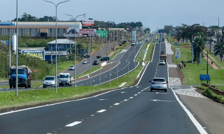 IPVA 45% mais barato: Paraná tem quase 2 carros emplacados por minuto em novembro
