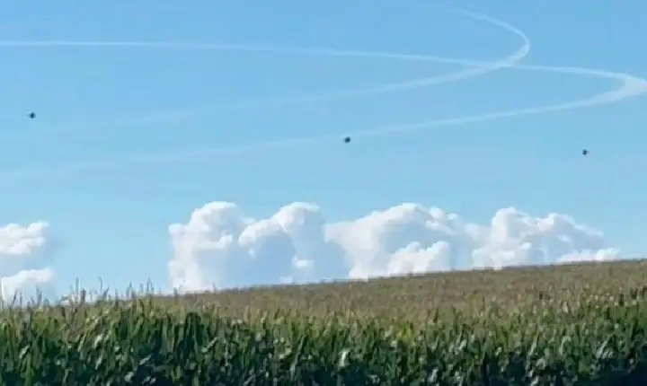 Marcas circulares no céu chamam a atenção no Sudoeste do Paraná