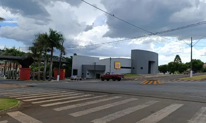 Nova sede da Câmara de Vereadores de São Jorge D’Oeste entra em fase final e será inaugurada no dia 20