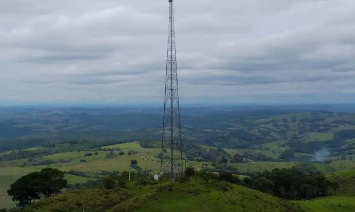 Paraná Conectado: com novo programa, Estado vai ampliar acesso à internet no campo