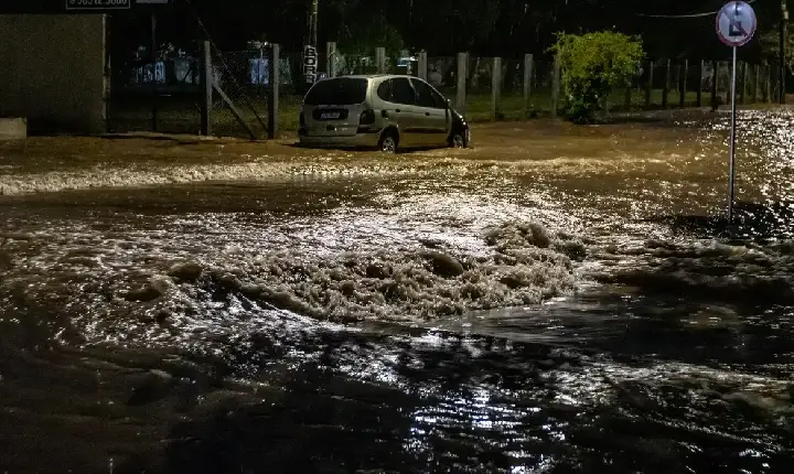 Paraná mantém dois mil pontos sob observação por conta do El Niño