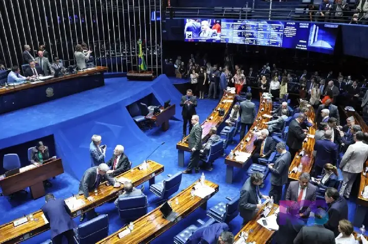 PL elege 19 senadores e soma 28; MDB conquista sete vagas e PT, seis