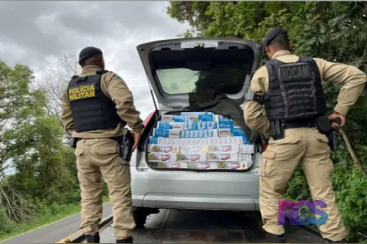 PM apreende veículo carregado com cigarros contrabandeados em Itapejara D’Oeste