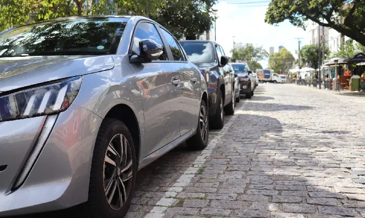 Prazo para pagamento do IPVA de veículos com final de placa 5 e 6 encerra nesta quinta-feira