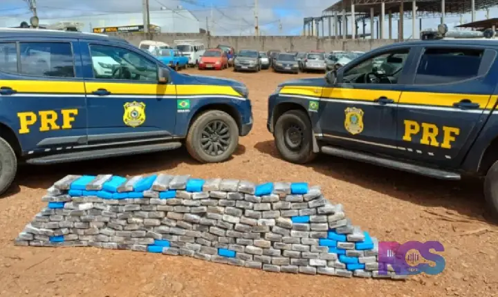 PRF apreende 240 kg de cocaína escondidos em pneus de caminhão no Paraná