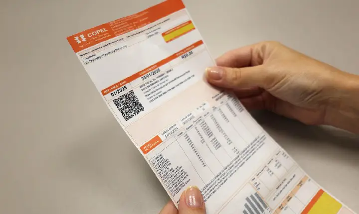 Programa paranaense Energia Solidária garante eletricidade gratuita a 342 mil famílias