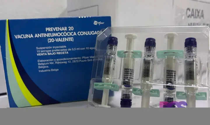 Secretaria da Saúde do Paraná já começou a distribuir cerca de 60 mil doses da vacina Pneumo 20, destinada a pessoas com 85 anos ou mais
