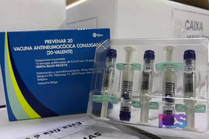 Secretaria da Saúde do Paraná já começou a distribuir cerca de 60 mil doses da vacina Pneumo 20, destinada a pessoas com 85 anos ou mais