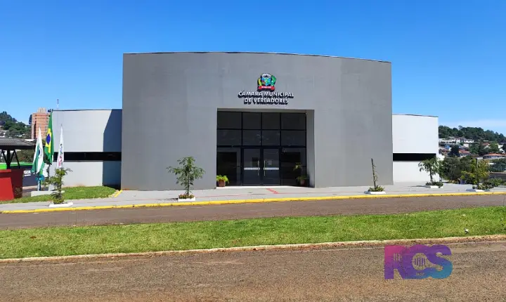 Vereadores divergem sobre obras, investimentos e resultados das administrações municipais