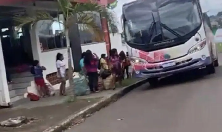Vídeo de ônibus oficial da Prefeitura de Francisco Beltrão com indígenas em Dois Vizinhos gera cobrança por explicações