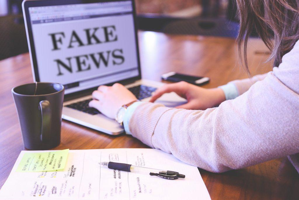 Quase 90% dos brasileiros admitem ter acreditado em fake news
