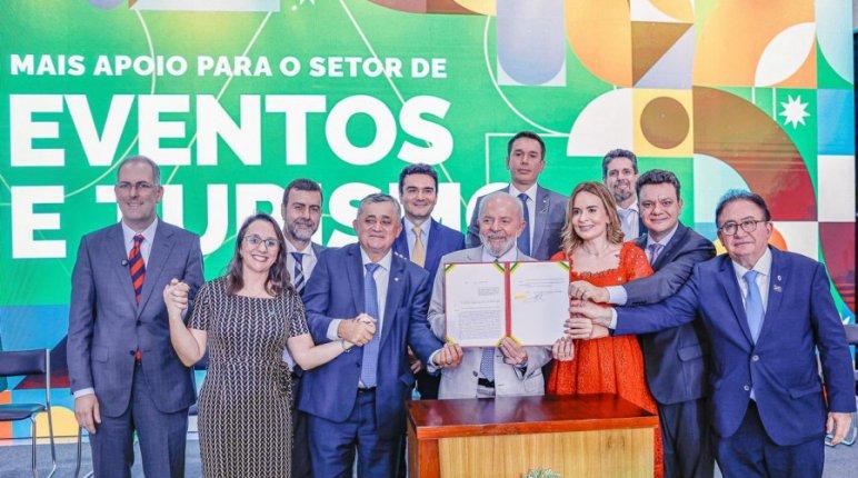 sancionada lei que desonera atividades do setor de eventos