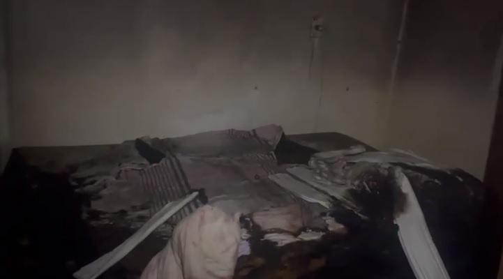 Mulher tem 90% do corpo queimado em incêndio, duas crianças também ficaram feridas