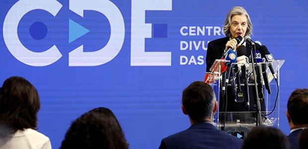 2º turno tem quase 30% de abstenções, segundo TSE