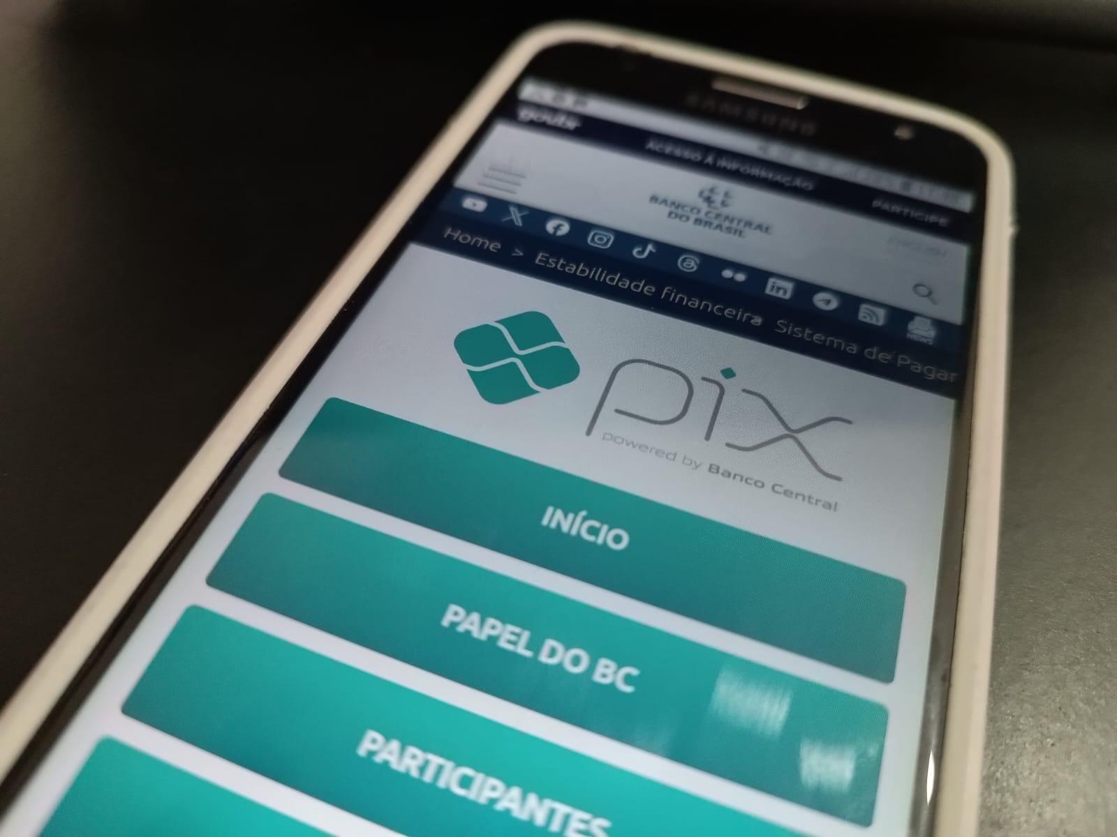 Boletos podem ser pagos por Pix a partir desta segunda-feira