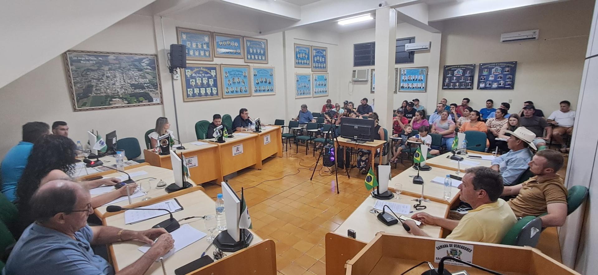 Câmara de São Jorge D’Oeste vota reconhecimento de utilidade pública da Casa da Amizade e discute novos projetos e indicações
