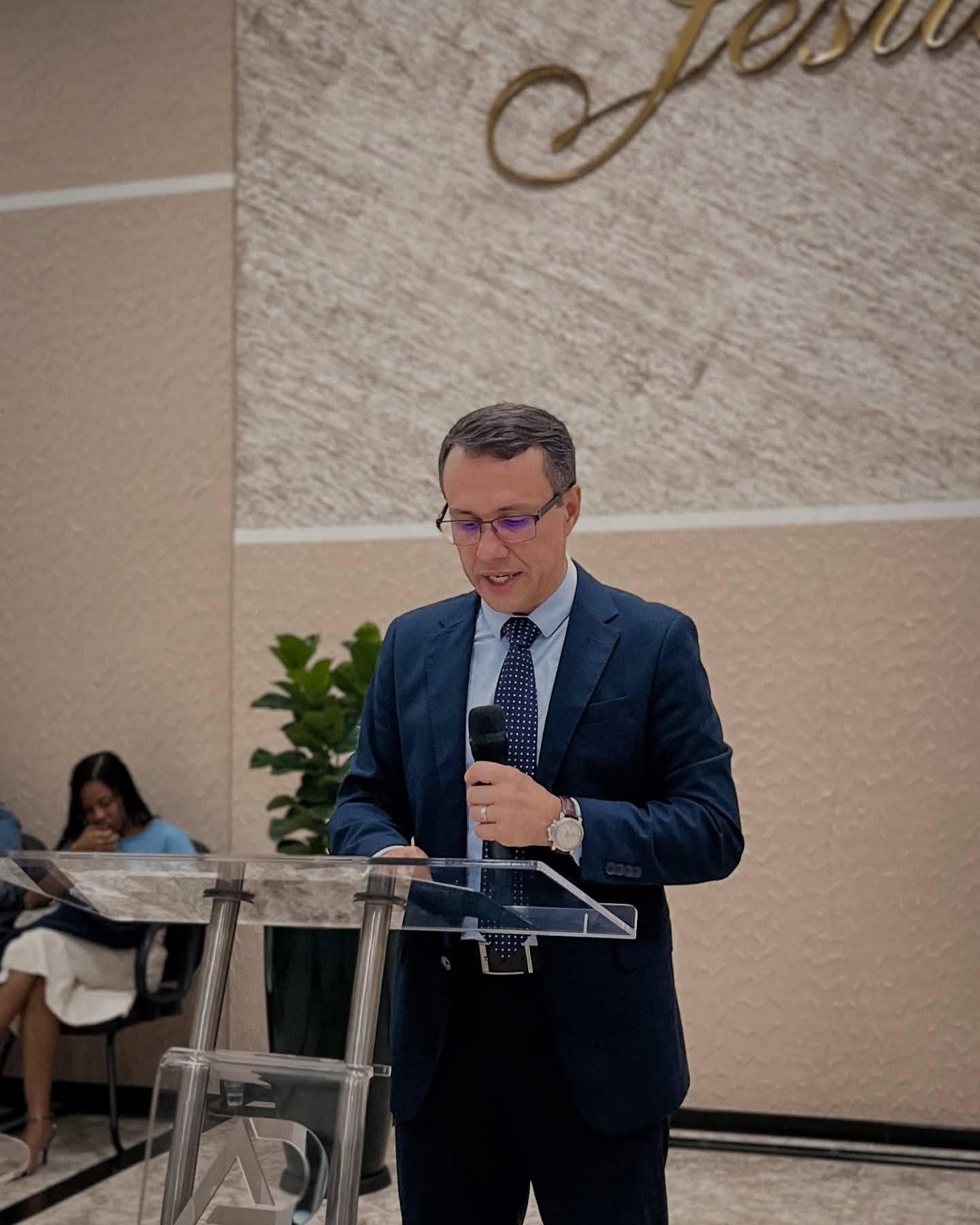 Assembleia de Deus de São Jorge D’Oeste realiza Culto da Família marcado por fé e emoção.