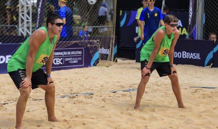 Mateus e Gabriel conquistam bronze no Brasileiro de Seleções de Vôlei de Praia sub-19