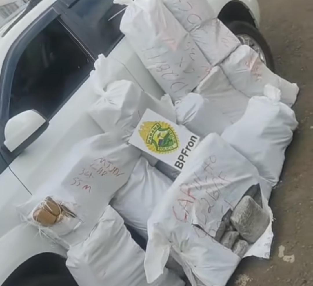 BPFRON apreende 300 kg de maconha durante abordagem na PR-182, em Manfrinópolis