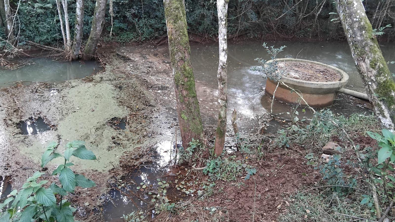 Interrupção na captação de água do rio Faxininha pode causar desabastecimento em São Jorge D’Oeste