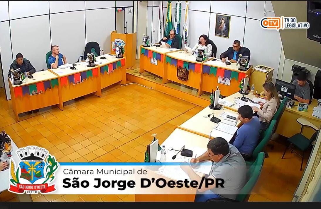 Câmara aprova reestruturação do Plano de Cargos e Salários do Executivo de São Jorge D’Oeste