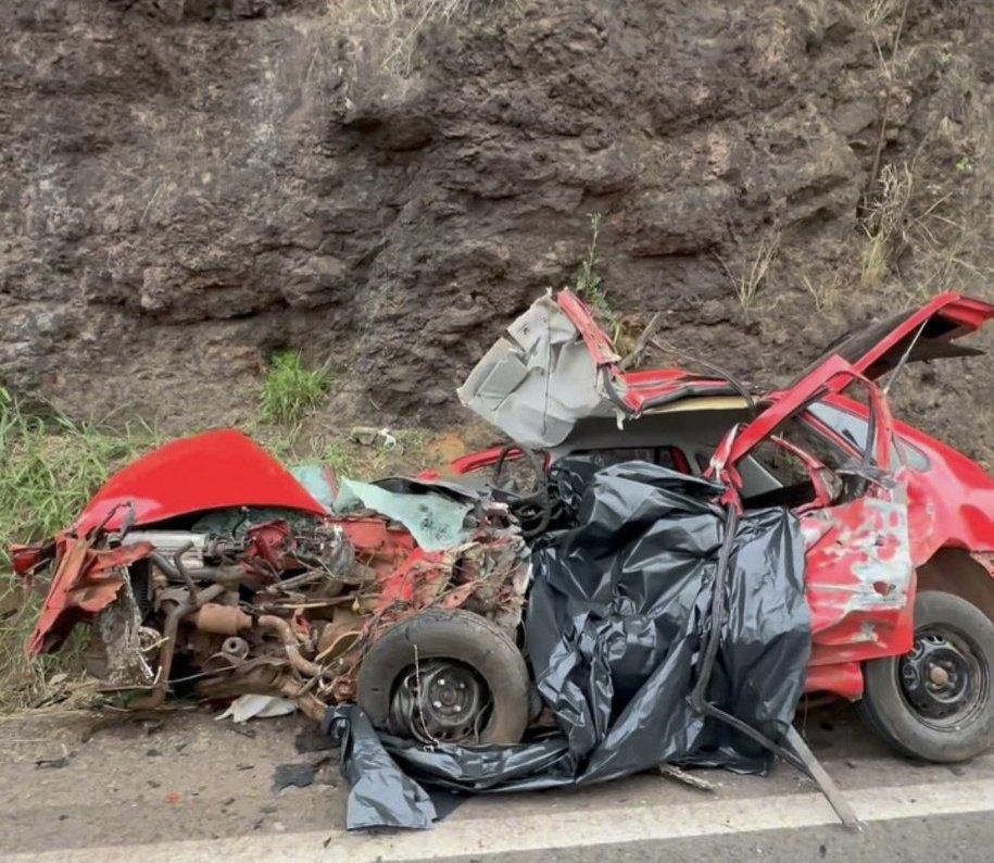 Grave acidente na PR-182 deixa um morto e uma pessoa ferida gravemente entre Francisco Beltrão e Ampére