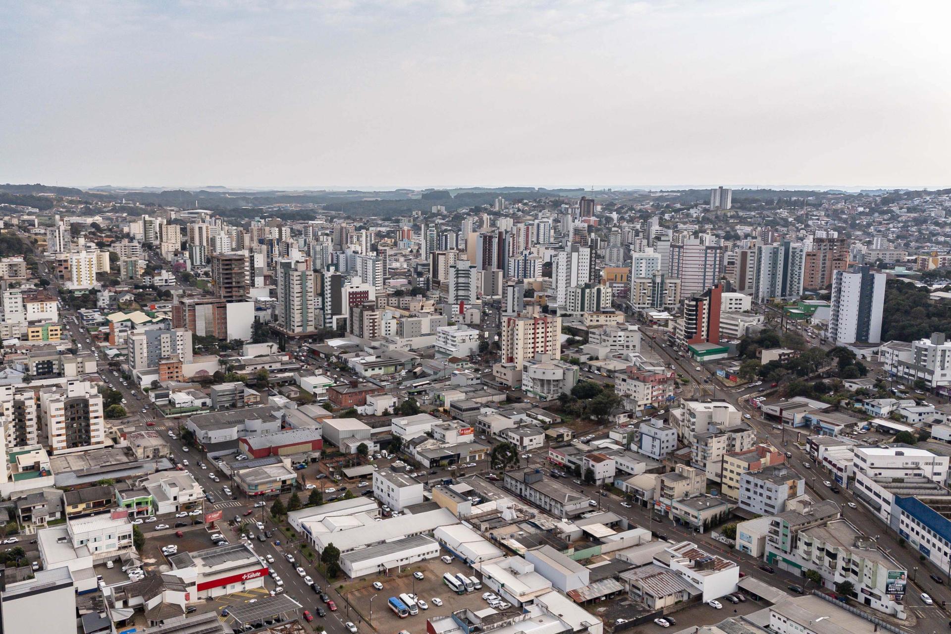 Municípios paranaenses receberão guia para auxiliar na transição da Reforma Tributária