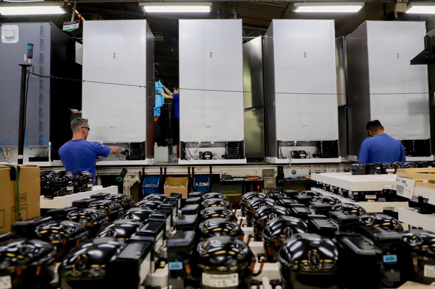 Paraná registra 3º maior saldo de empregos do Brasil de janeiro a outubro de 2025