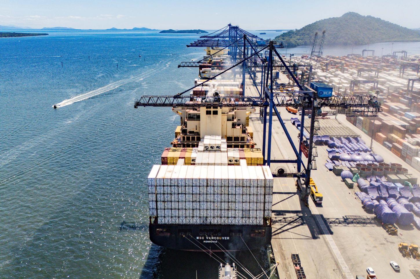 Exportações paranaenses de proteínas animais avançam 5,4% no 1º trimestre de 2026