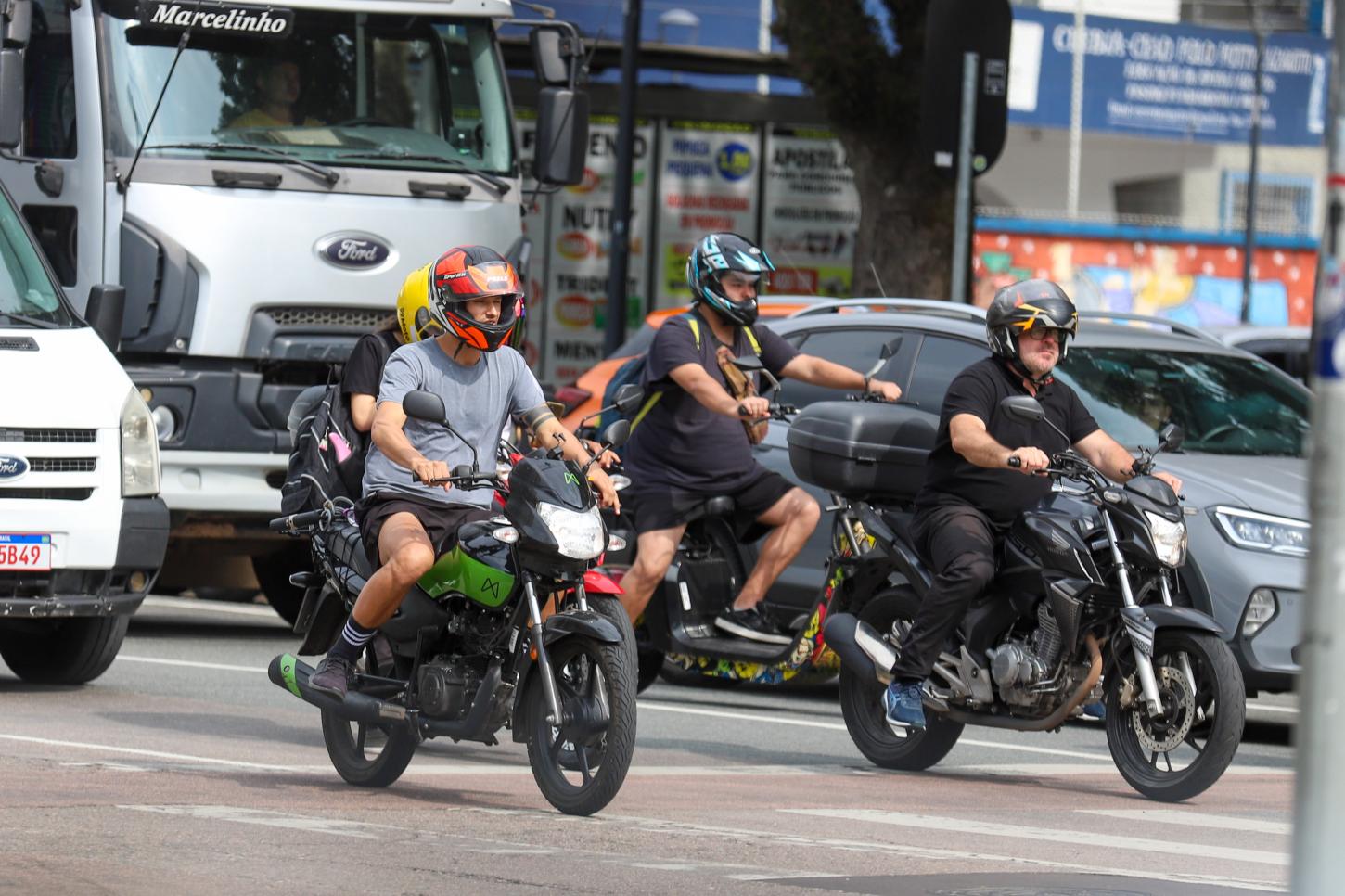 Vendas de motocicletas dobram no Paraná após isenção de IPVA, aponta associação