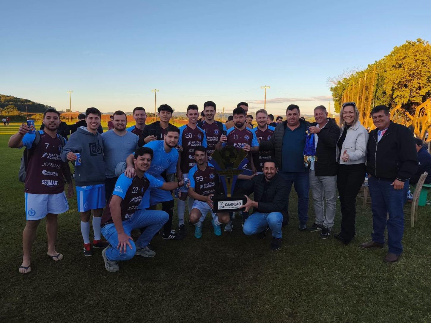 Aston Villa conquista o bicampeonato na categoria Livre e Mercado Central é bicampeão entre os Veteranos em São Jorge D'Oeste