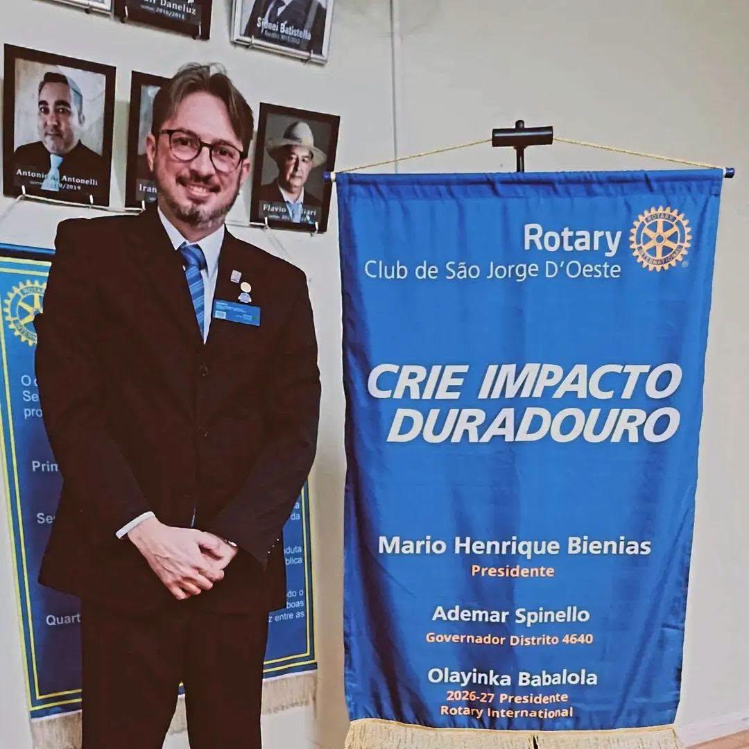 Rotary Club de São Jorge D'Oeste empossa nova diretoria para o Ano Rotário 2026/2027